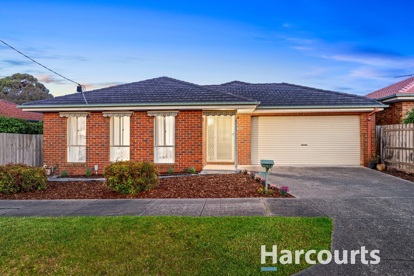 3 bedrooms Apartment / Unit / Flat in 2/21 Woodmason Road BORONIA VIC, 3155