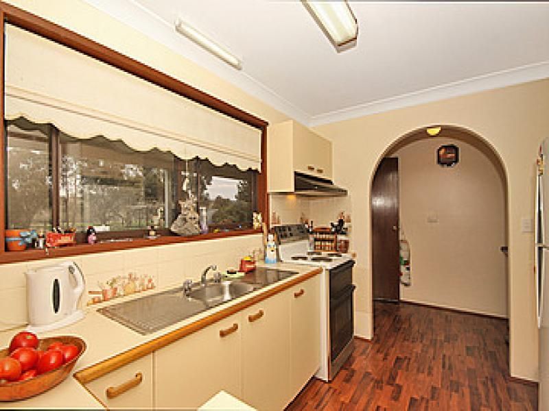 4 Kennett Place, Clifton Grove NSW 2800, Image 1