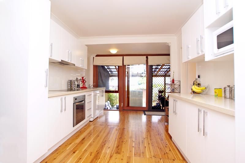 32  Calvert Street, Marrickville NSW 2204, Image 2