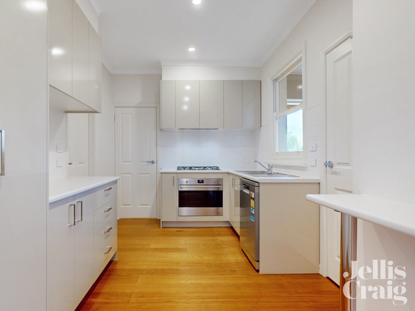 3 bedrooms House in 54 Munro Street KEW EAST VIC, 3102
