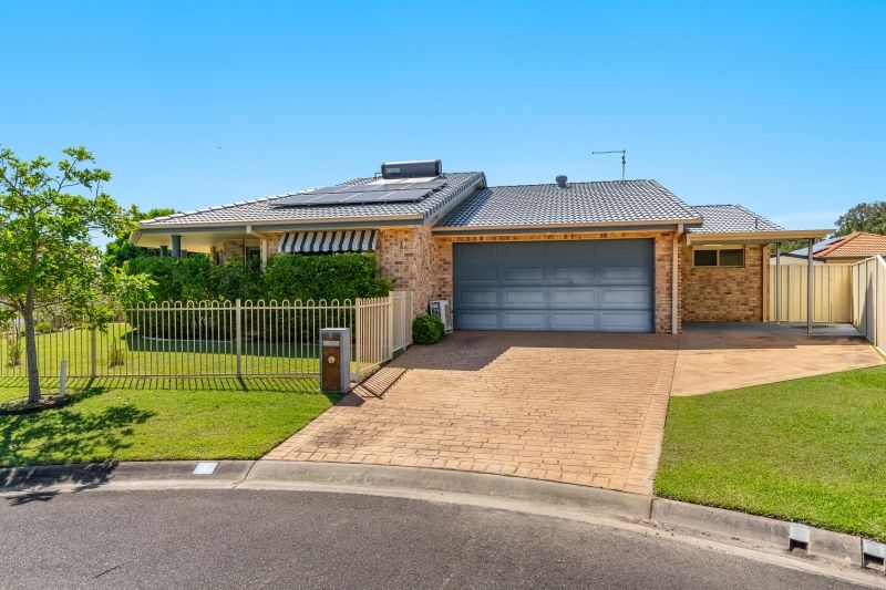 1 Kempnich Place, Yamba NSW 2464, Image 0