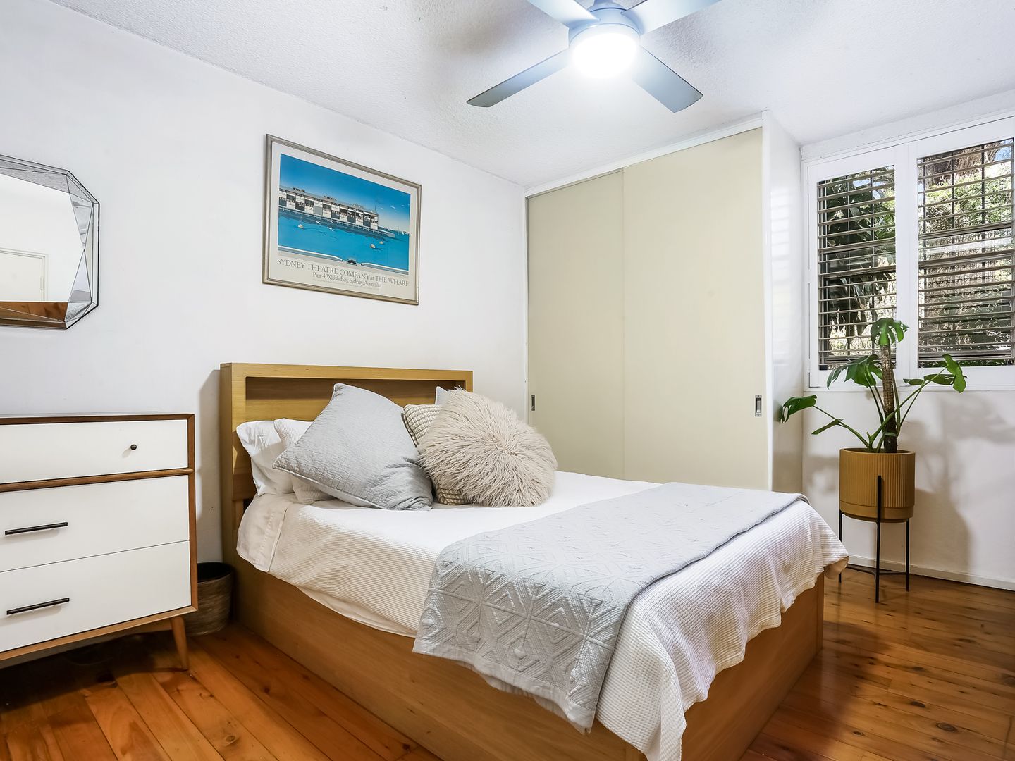 25/9 Newton Street, Alexandria NSW 2015, Image 2