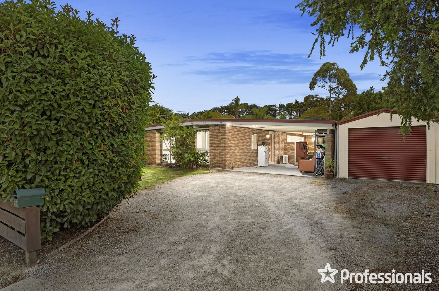 26 Joanne Avenue, Chirnside Park VIC 3116 Domain