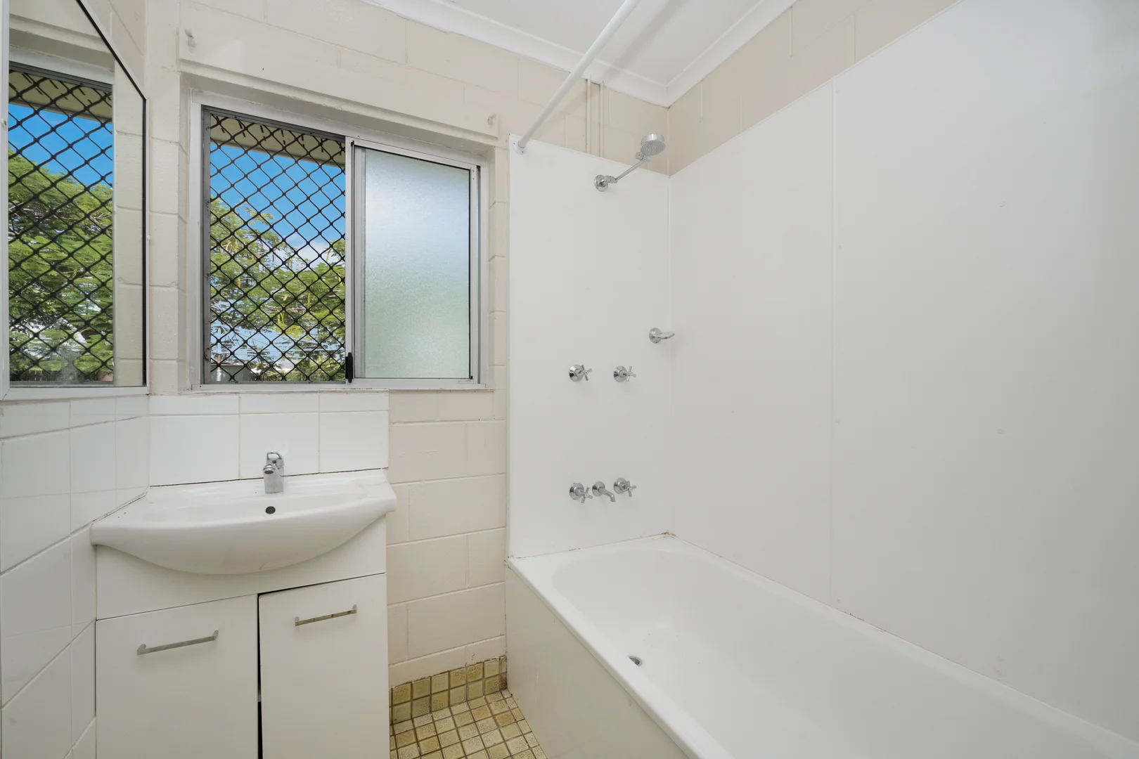 Additional image 7 of 10 Stephanie Street, Rasmussen QLD 4815