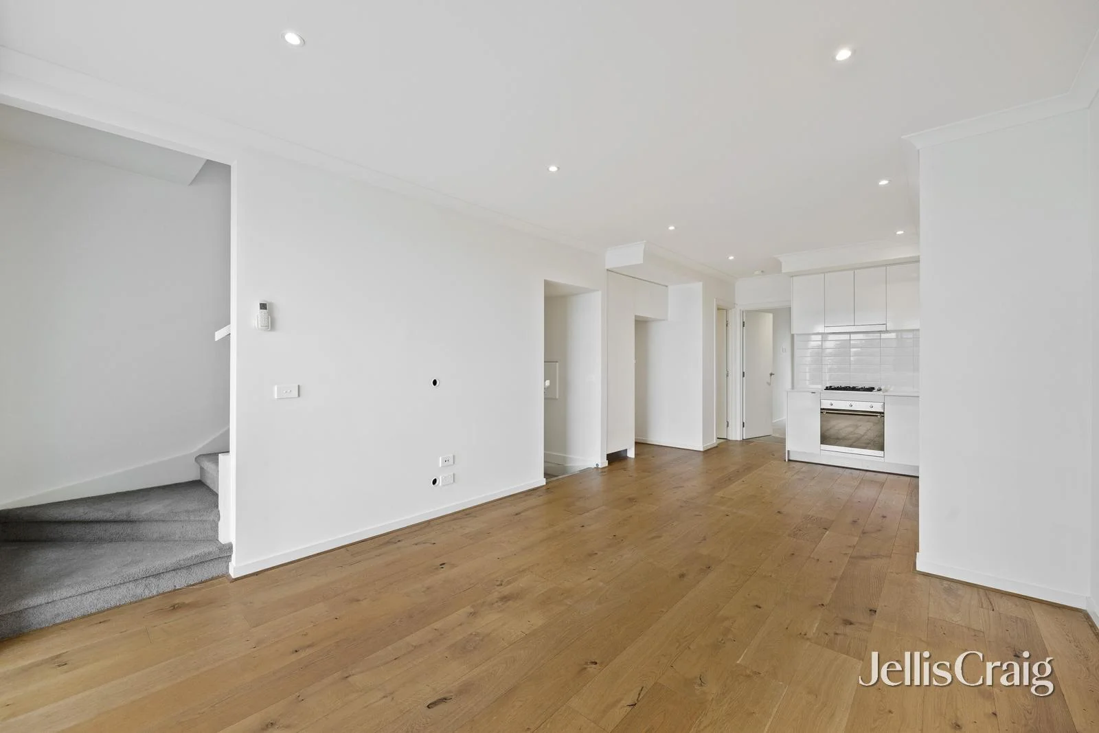 Additional image 3 of 8/65 Turana Street, Doncaster VIC 3108