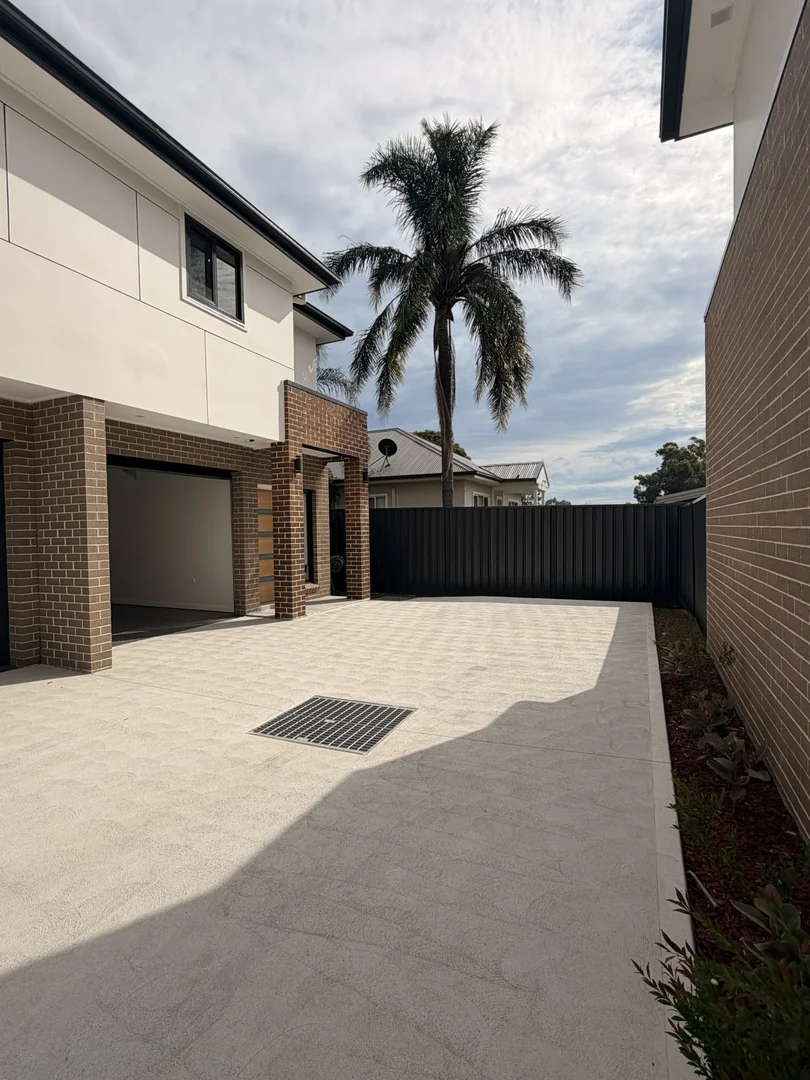 Additional image 3 of 7/49-51 College Street, Cambridge Park NSW 2747