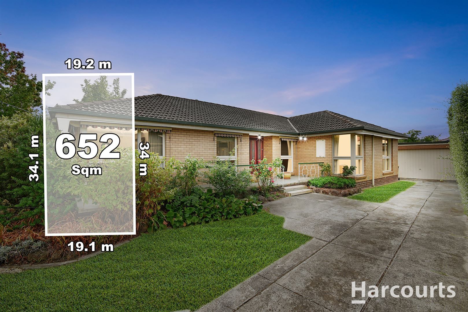 4 bedrooms House in 29 Stradella Avenue VERMONT SOUTH VIC, 3133