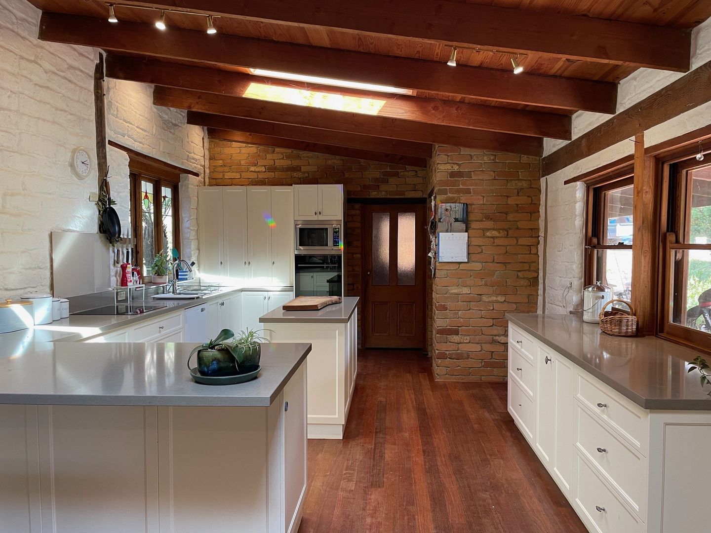 87 Hoburd Drive, Woodend VIC 3442 House For Rent Domain