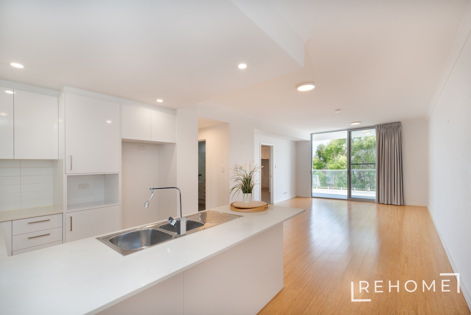 2 bedrooms Apartment / Unit / Flat in 69/271 SELBY STREET CHURCHLANDS WA, 6018