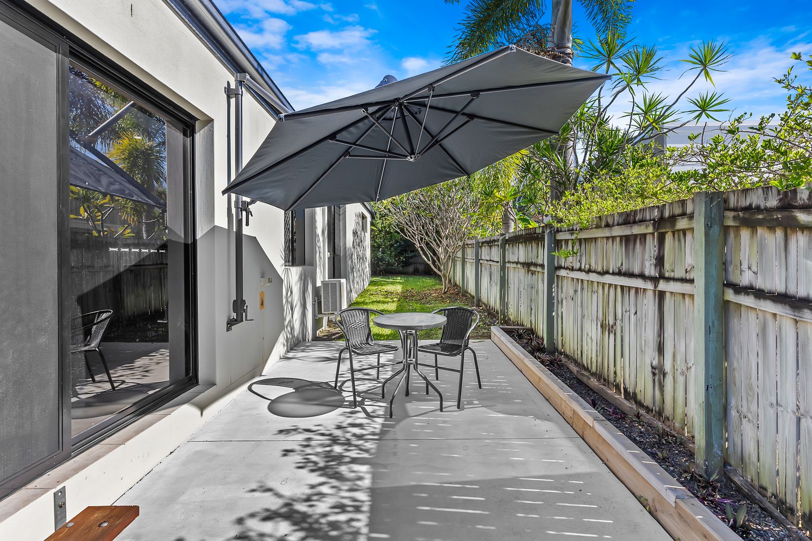 2/2 Livingstone Street, Upper Coomera QLD 4209, Image 1