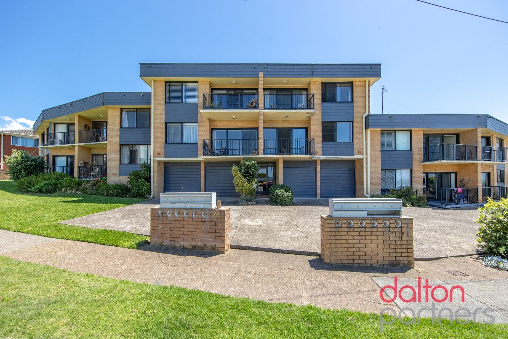 2/2 Scenic Drive, Merewether NSW 2291, Image 0