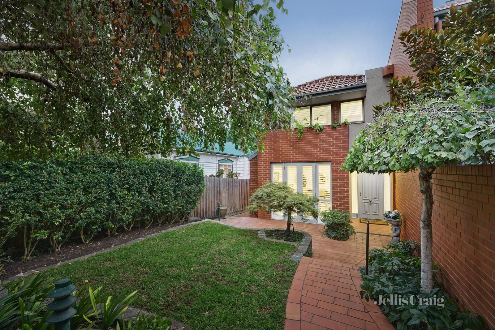 3 bedrooms Townhouse in 2/8 Stanley Street KEW VIC, 3101