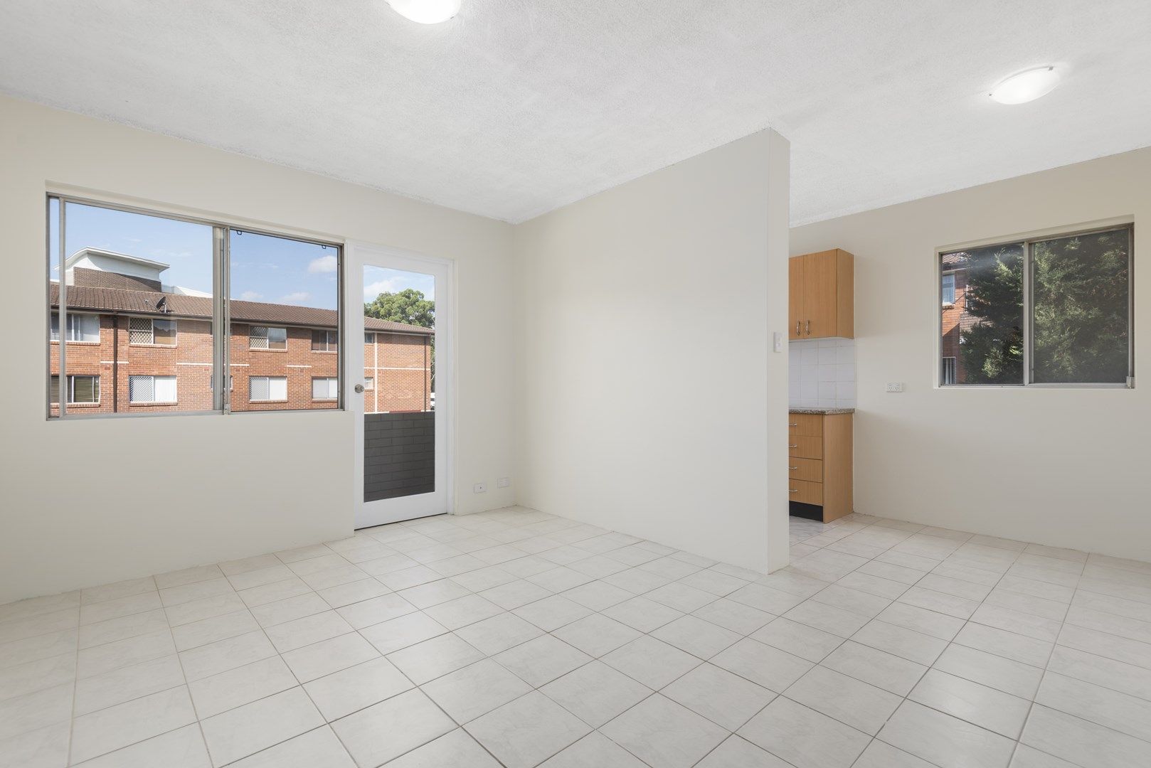 21/188 Sandal Crescent, Carramar NSW 2163, Image 0