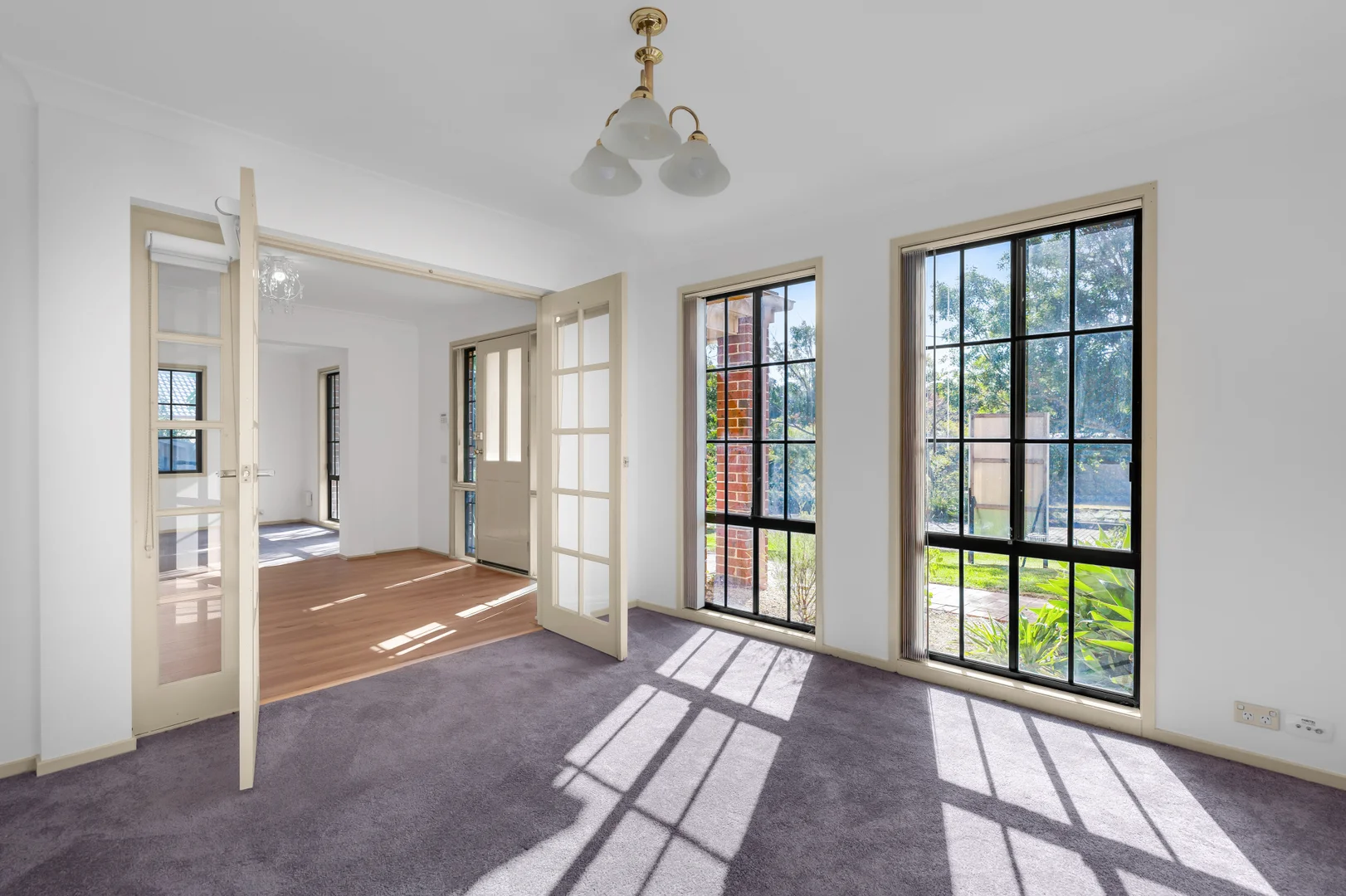 Additional image 3 of 136 Waterworth Drive, Mount Annan NSW 2567