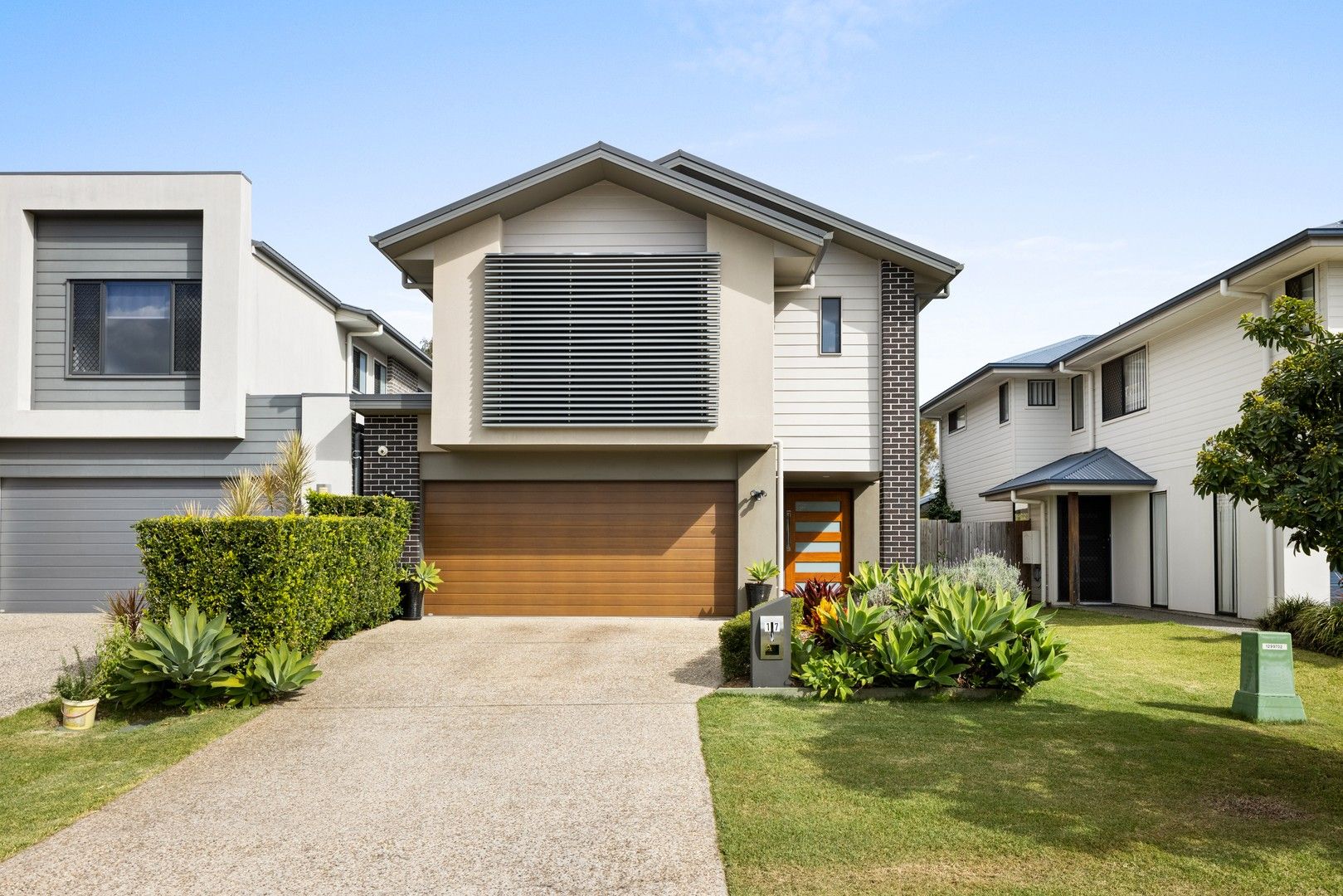 4 bedrooms House in 17 Nottinghill Road MURRUMBA DOWNS QLD, 4503
