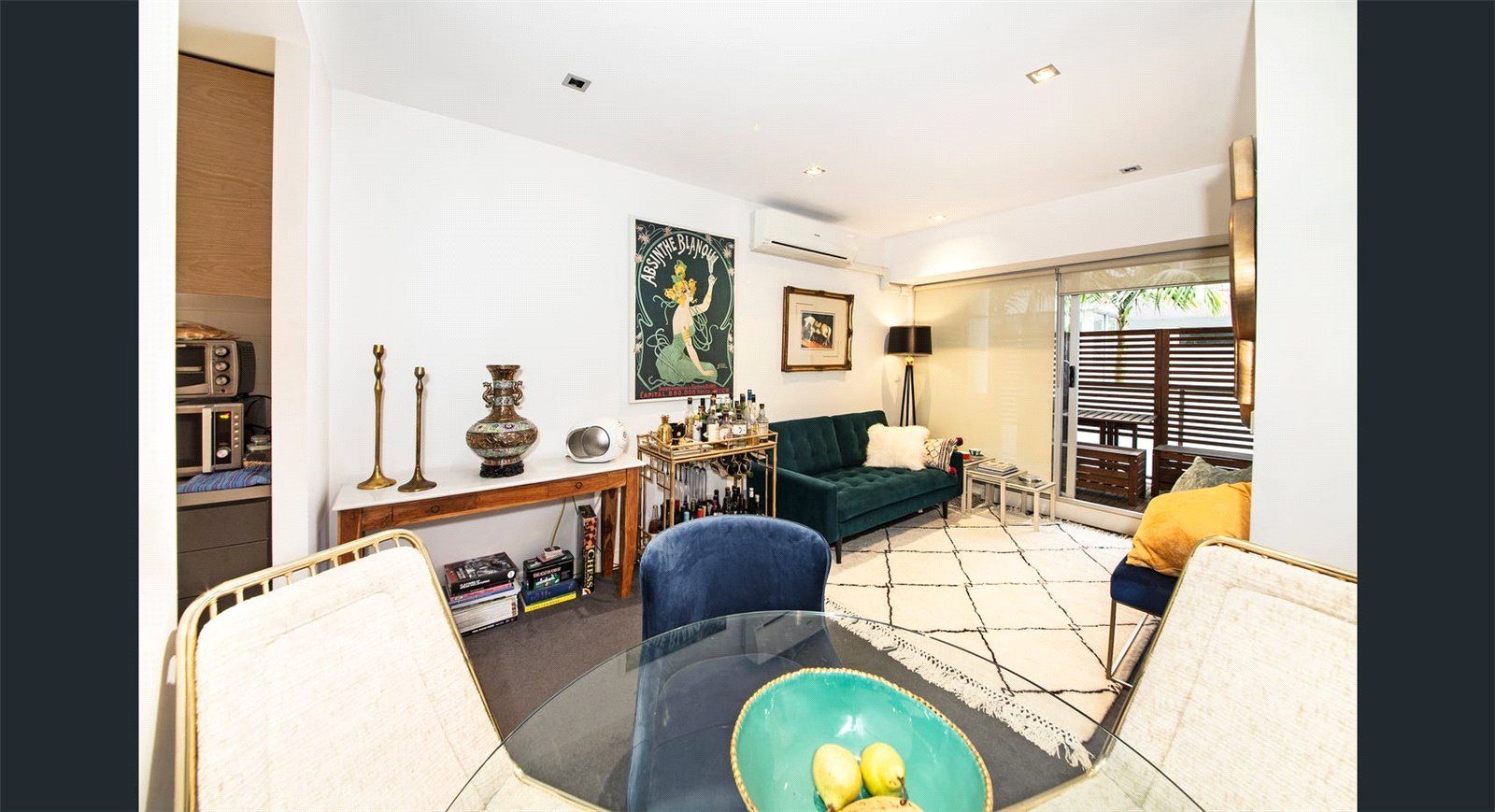 2 bedrooms Apartment / Unit / Flat in 224/135 Inkerman Road ST KILDA VIC, 3182