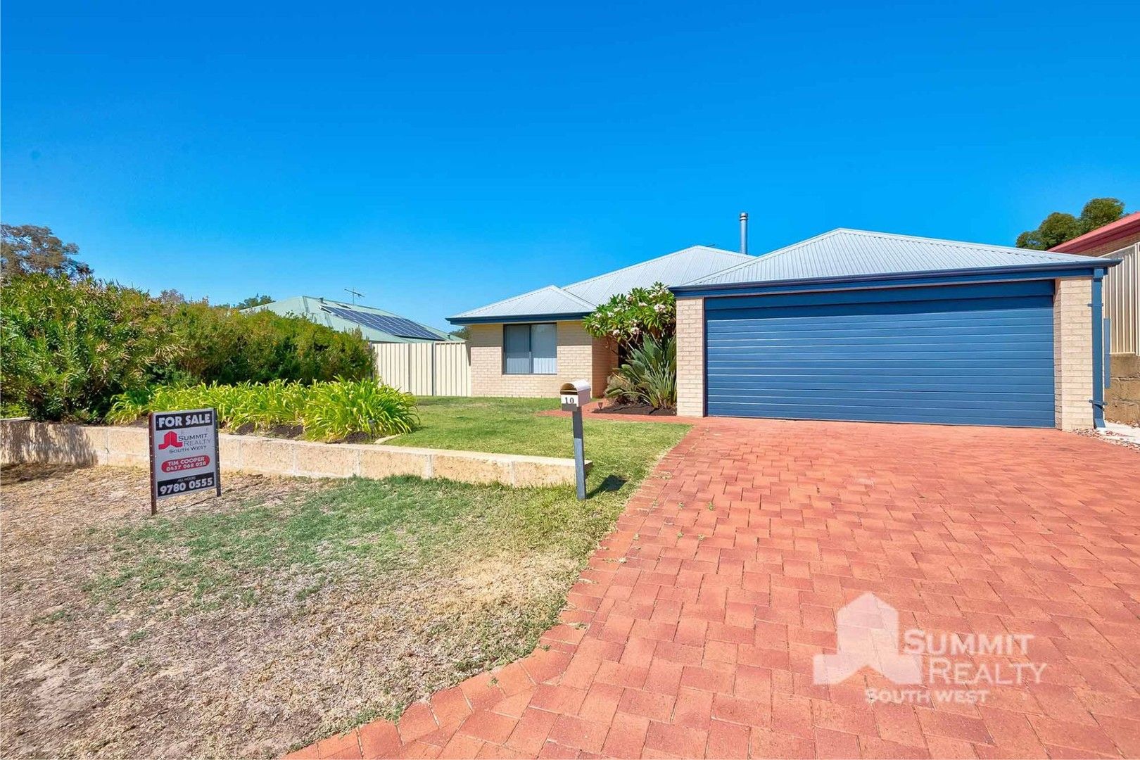 4 bedrooms House in 10 Gale Court AUSTRALIND WA, 6233