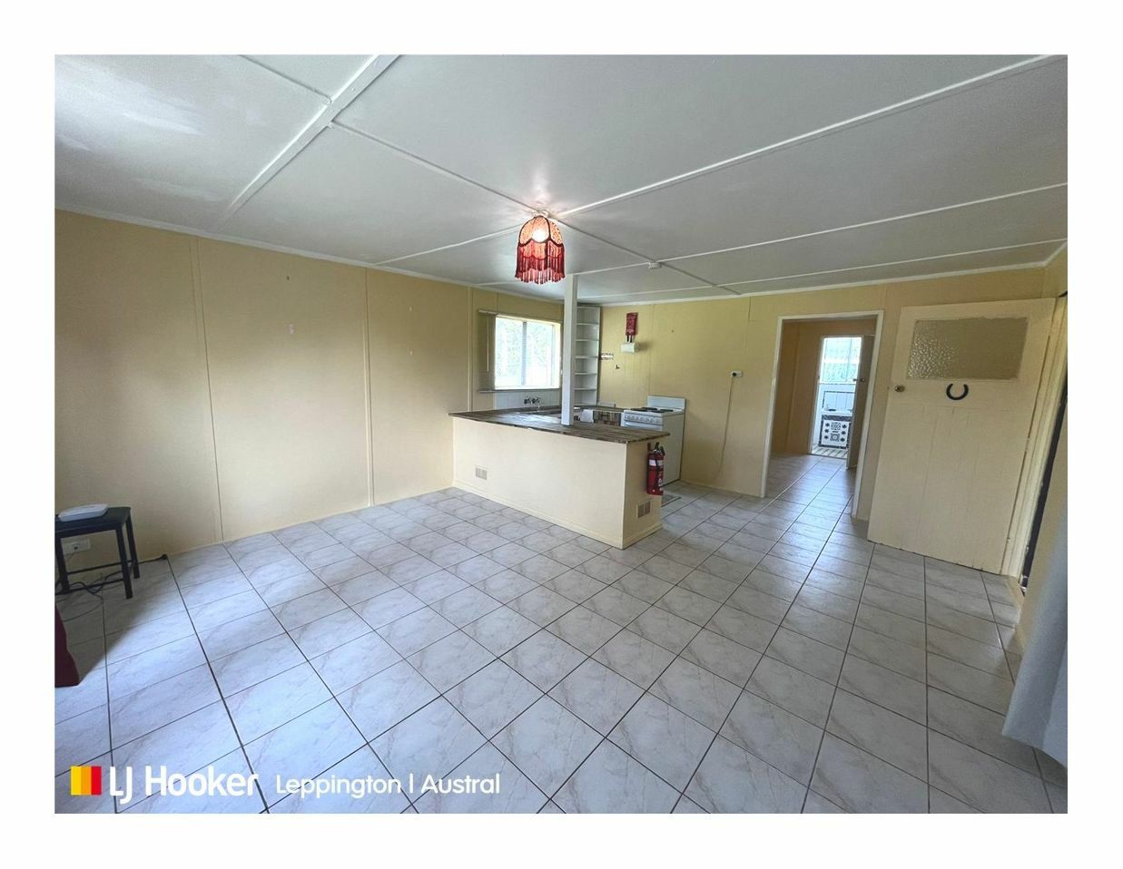 2/240 Tenth Avenue, Austral NSW 2179, Image 1