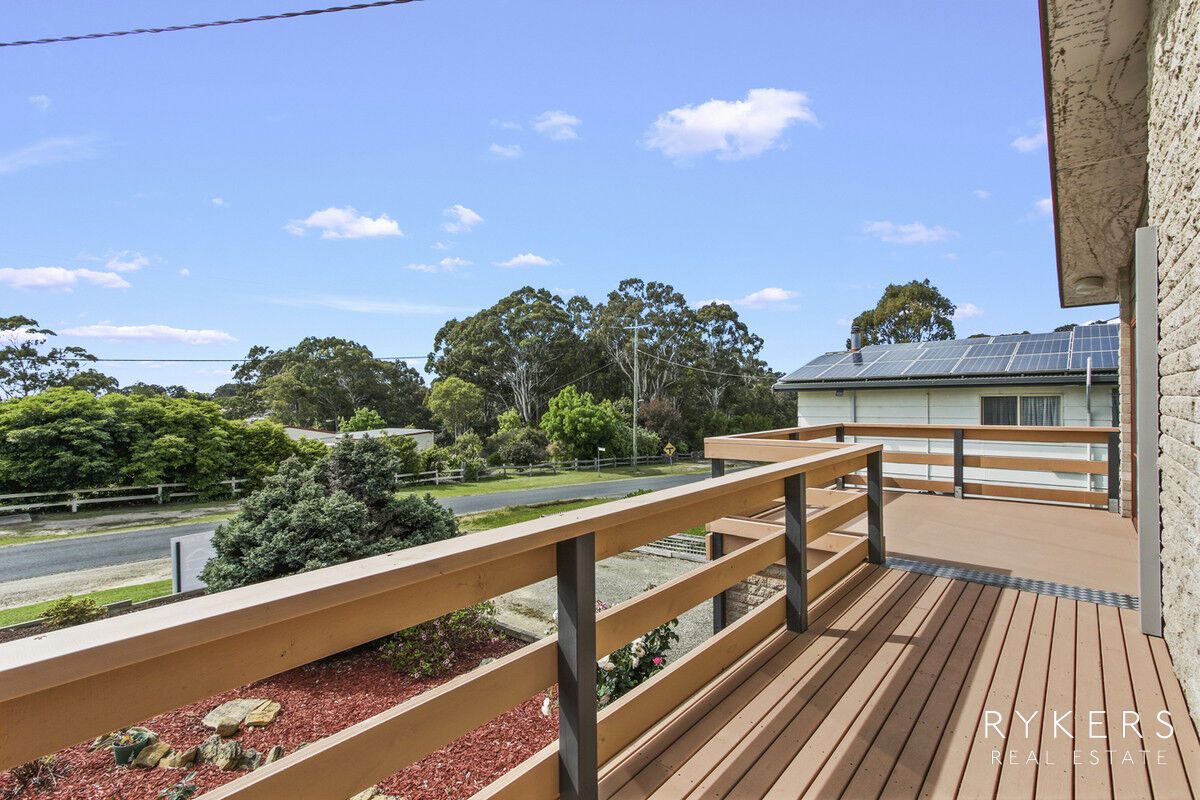 49 Beveridges Road, Lakes Entrance VIC 3909, Image 2