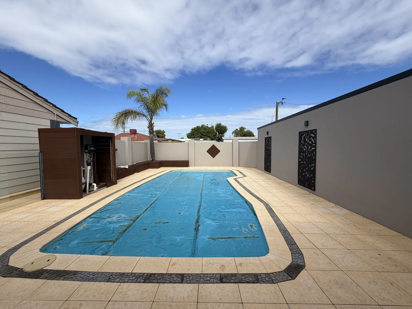 2 Nowranie Place, Hillman WA 6168