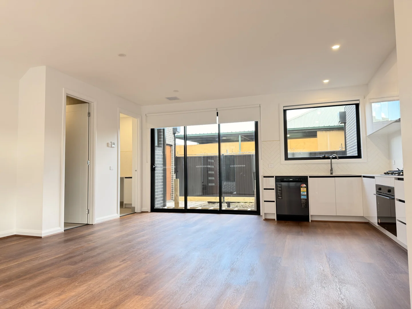 Additional image 4 of 5/31-33 Westall Street, Thomastown VIC 3074