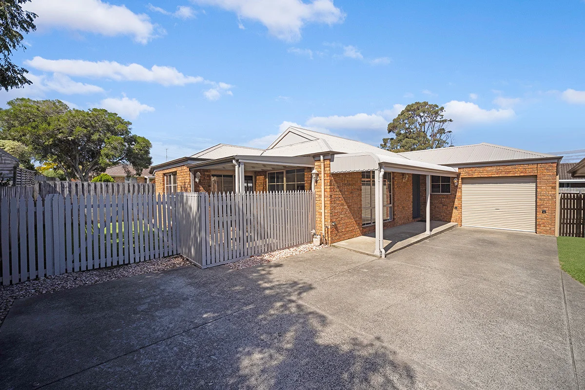 2/22 Loyola Avenue, Warrnambool VIC 3280