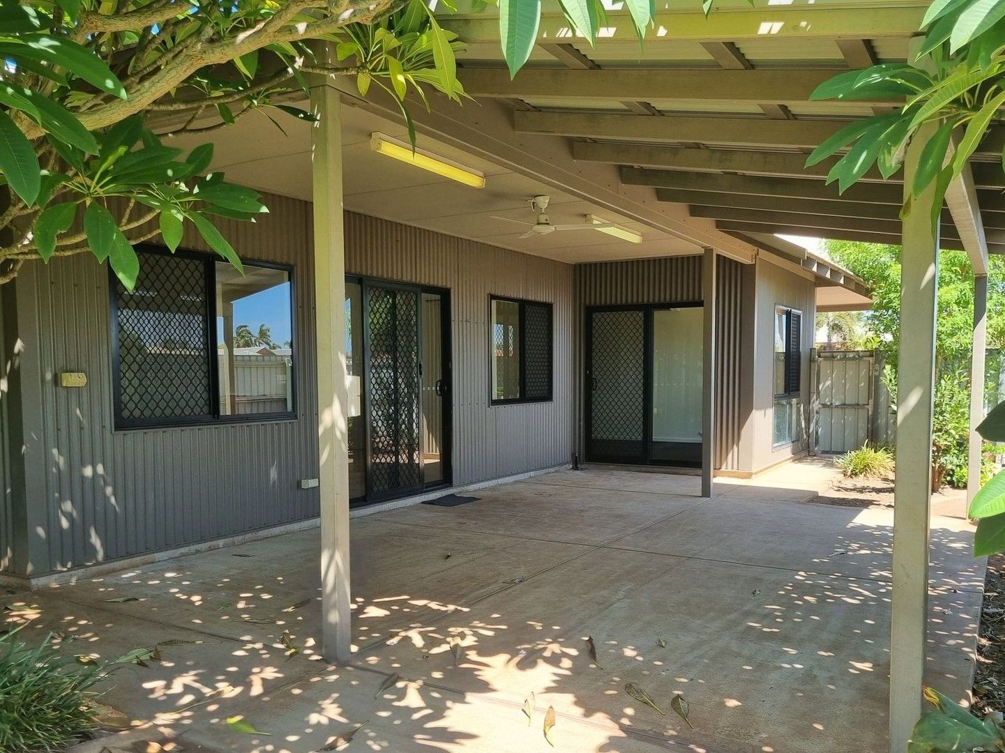 4 bedrooms House in 1 Gawthorne Drive MILLARS WELL WA, 6714