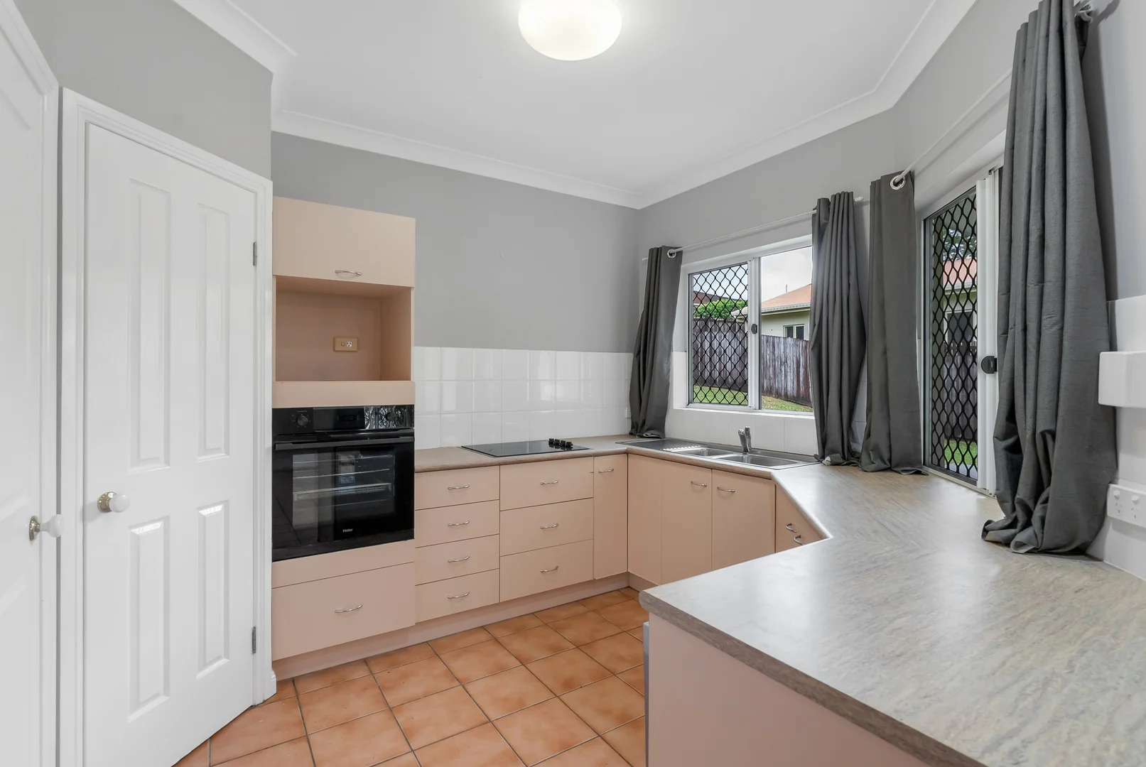 Additional image 4 of 7 Daintree Close, Mount Sheridan QLD 4868