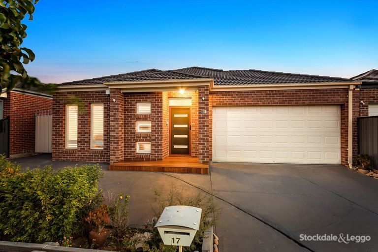 17 Pembroke Crescent, Derrimut VIC 3030, Image 0