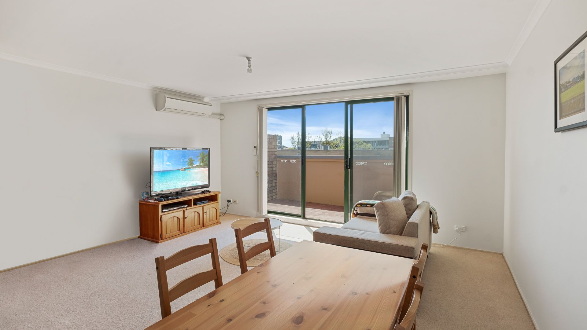 90/10 Eyre Street, Griffith ACT 2603, Image 2