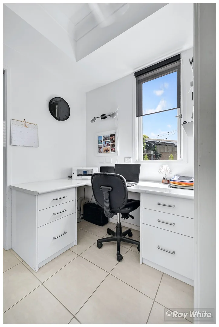 Additional image 9 of 12 Macgregor Street, The Range QLD 4700