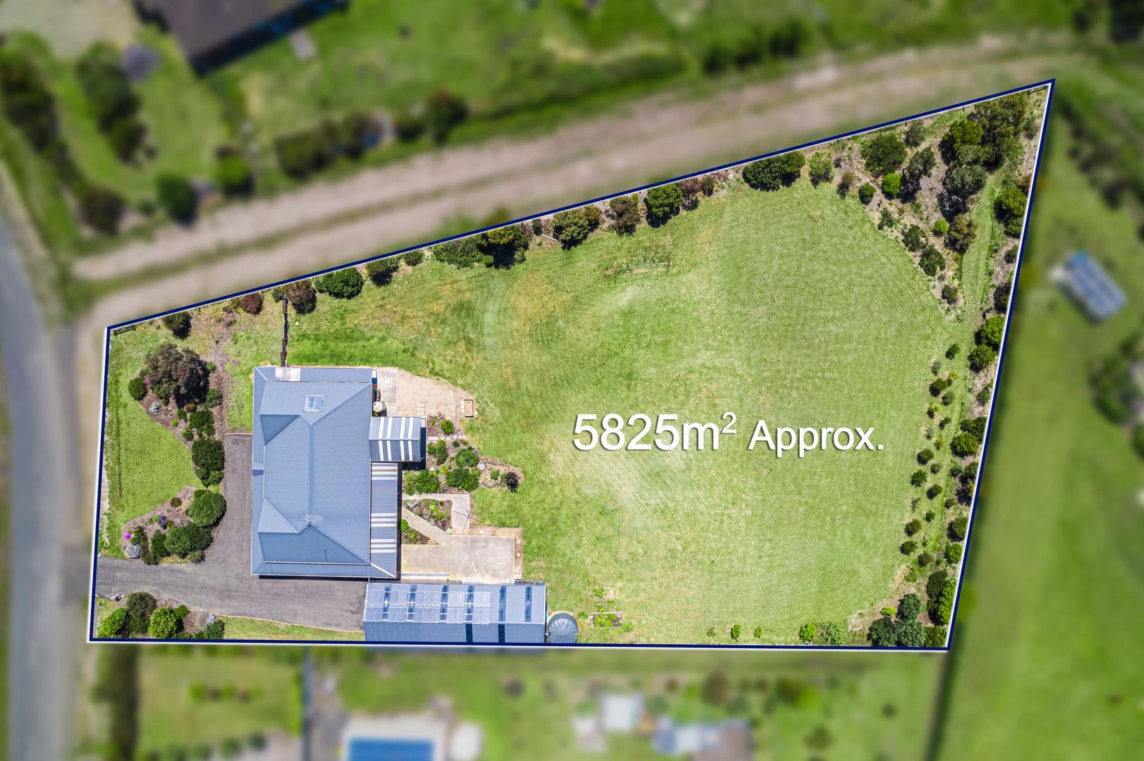 56 Inverlochy Drive, Bannockburn VIC 3331, Image 2