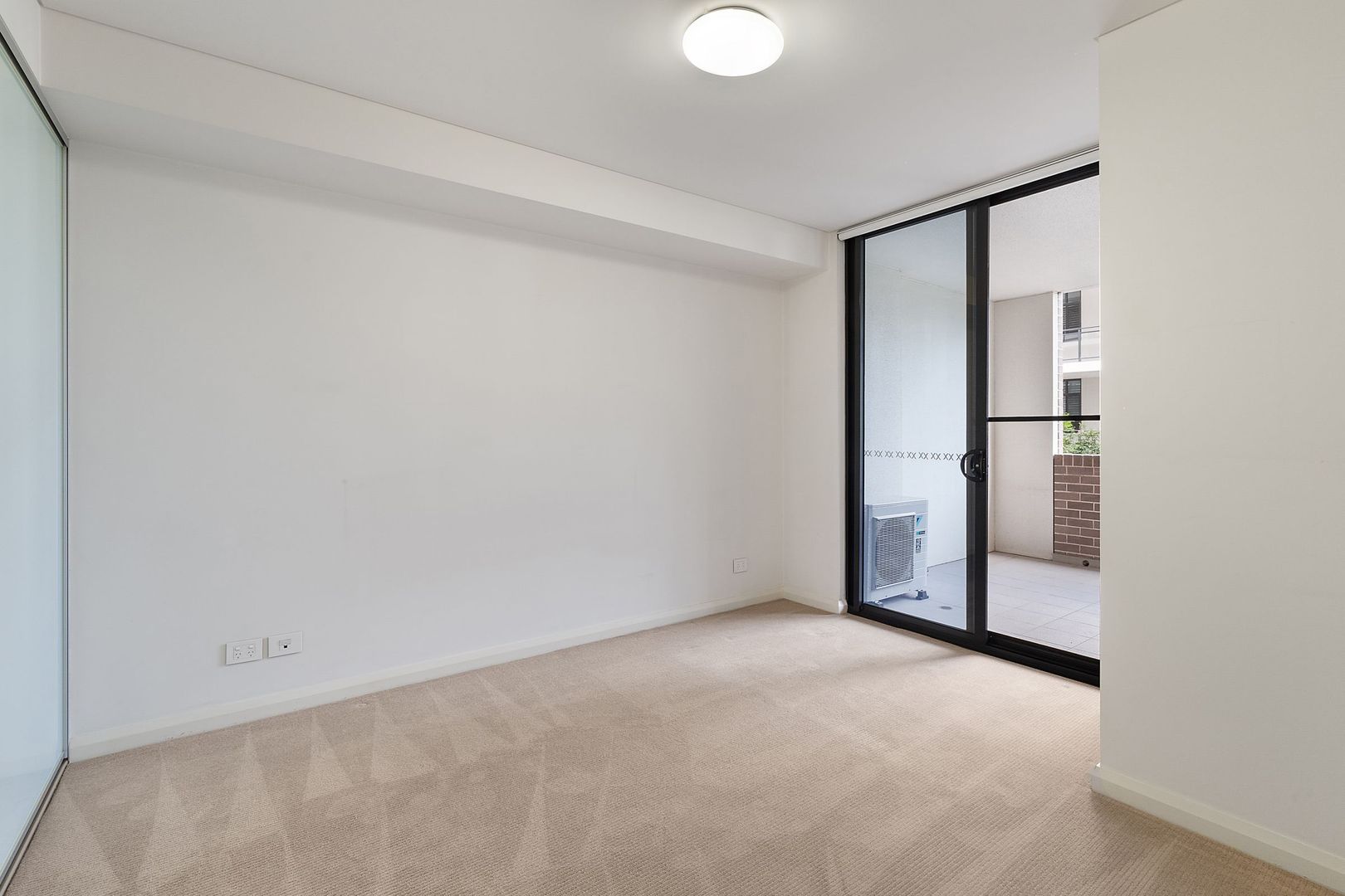 217/16 Baywater Drive, Wentworth Point NSW 2127, Image 2