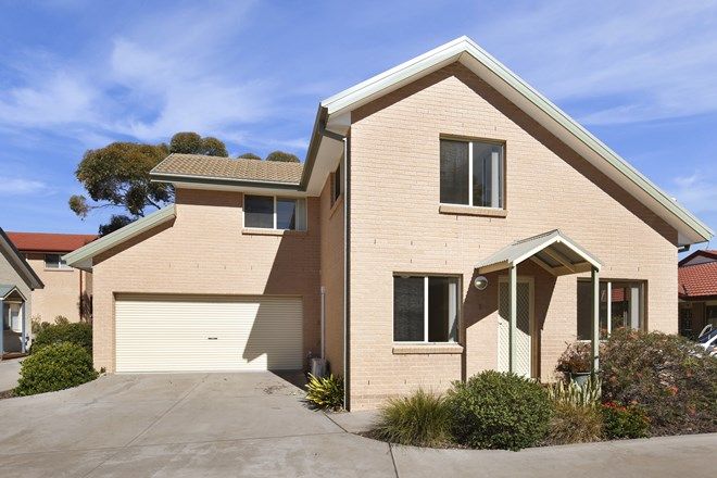 Picture of 7/4 Forest Grove Drive, KANAHOOKA NSW 2530