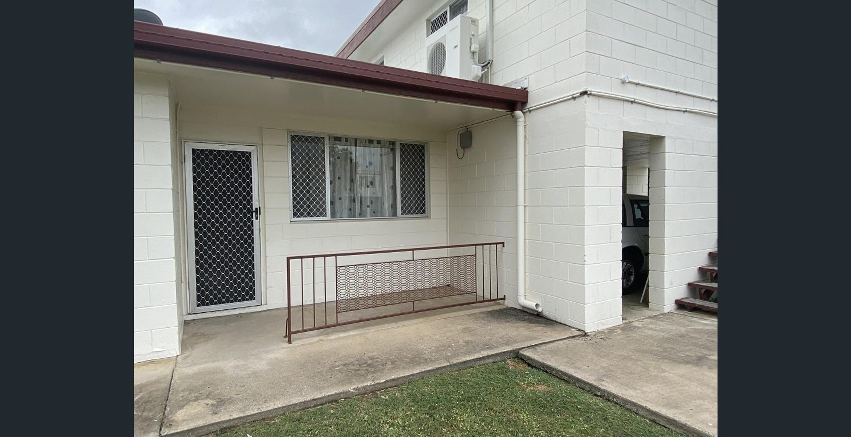 2/19 Maroong Street, Currajong QLD 4812 House For Rent 280 Domain