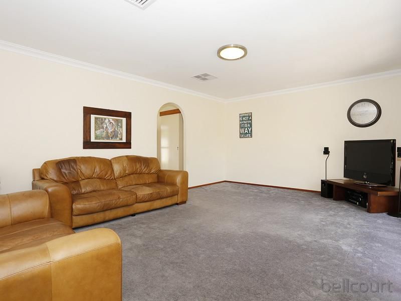 6B Walsh Place, BOORAGOON WA 6154, Image 1