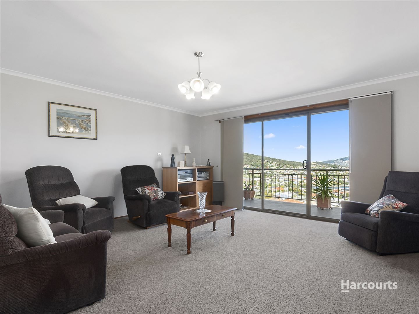 48 Karoola Road, Lindisfarne TAS 7015, Image 2