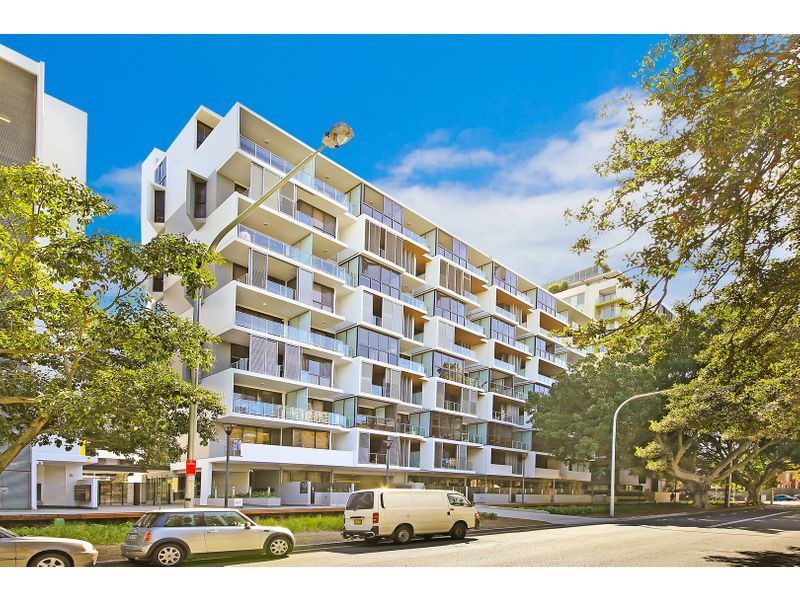 1 bedrooms Apartment / Unit / Flat in 702/19 Joynton Avenue ZETLAND NSW, 2017