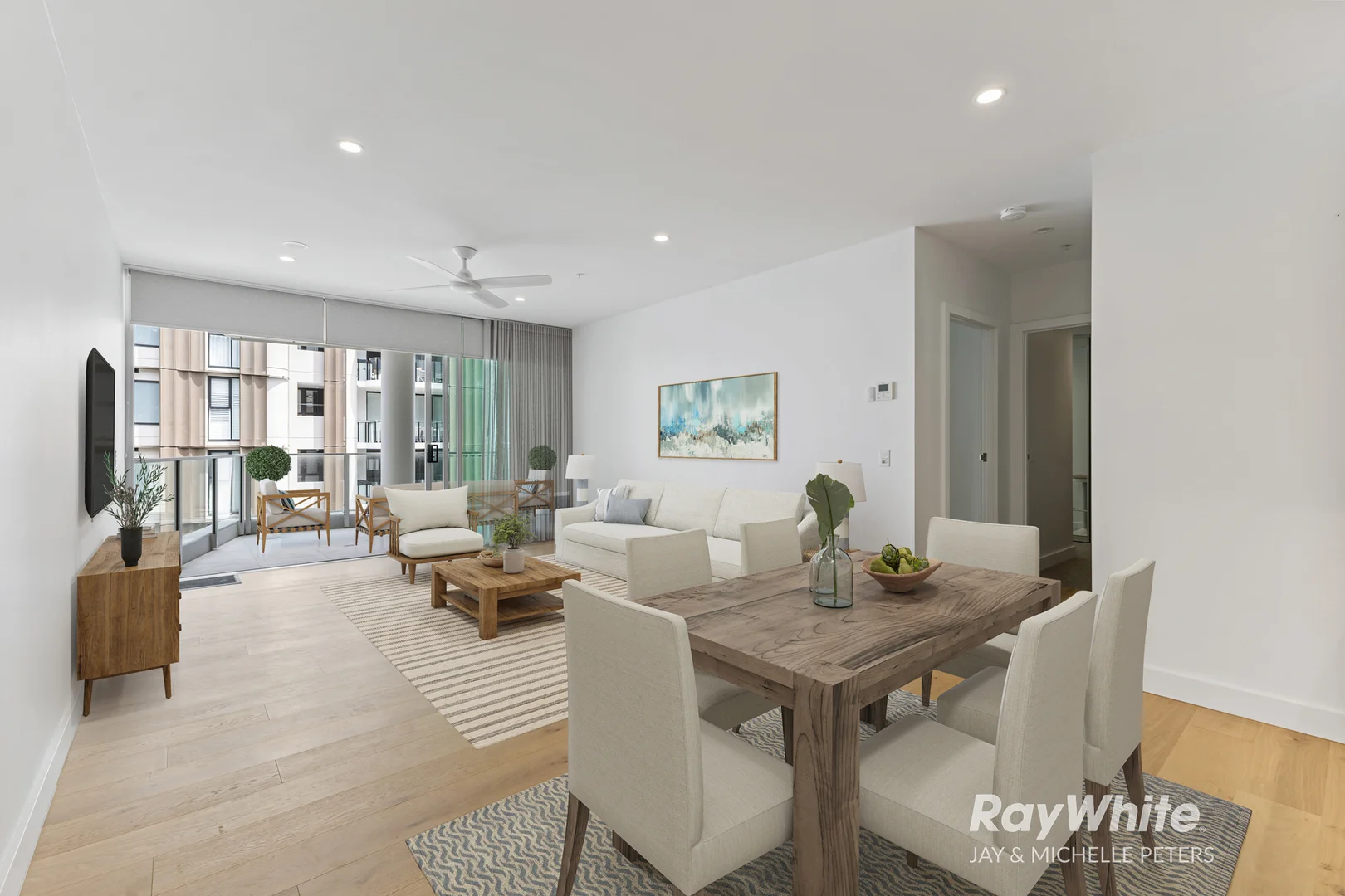 Additional image 8 of 605/85 Landsborough Avenue, Scarborough QLD 4020