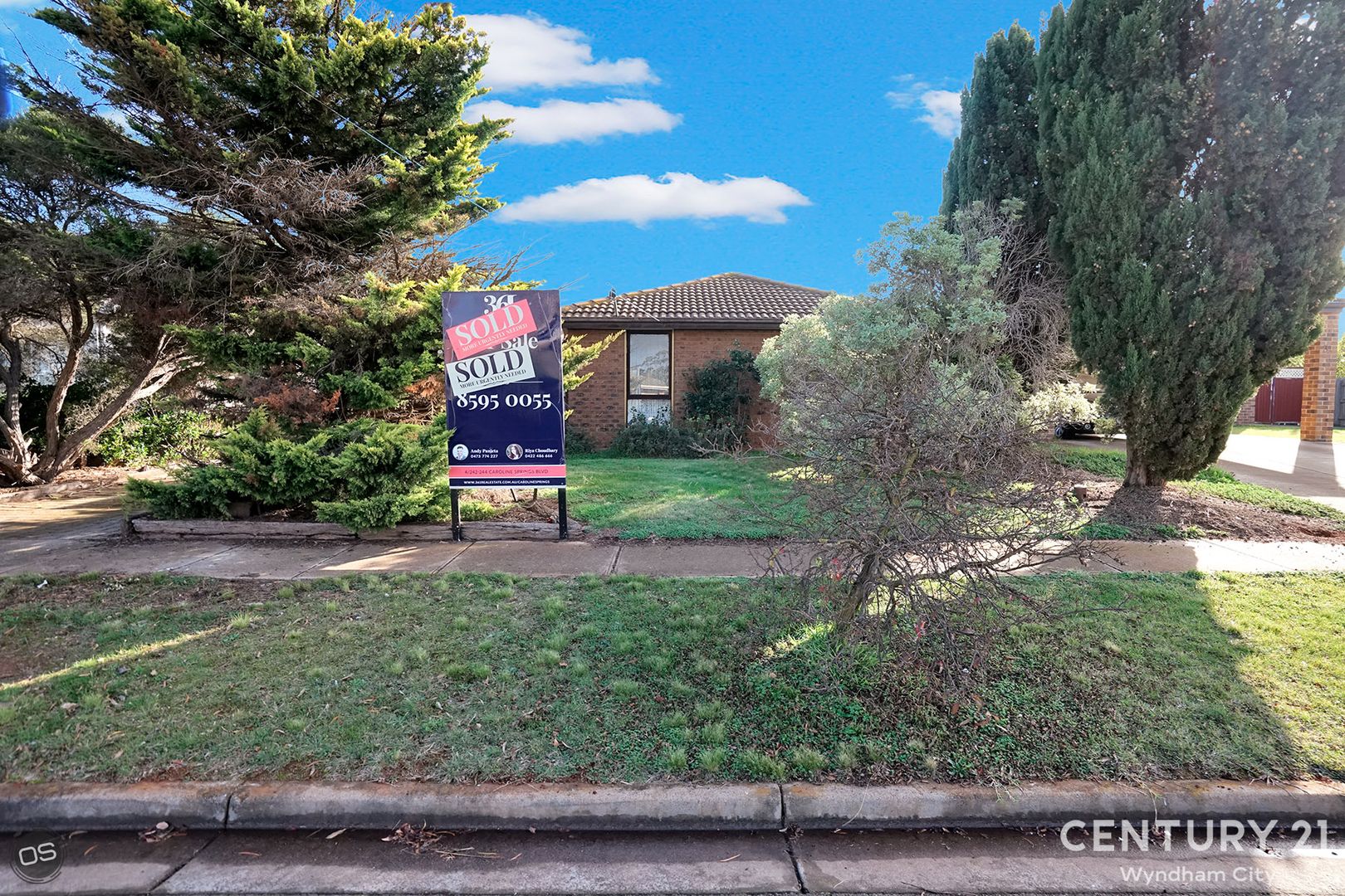 3 bedrooms House in 5 Leonid Drive ROCKBANK VIC, 3335