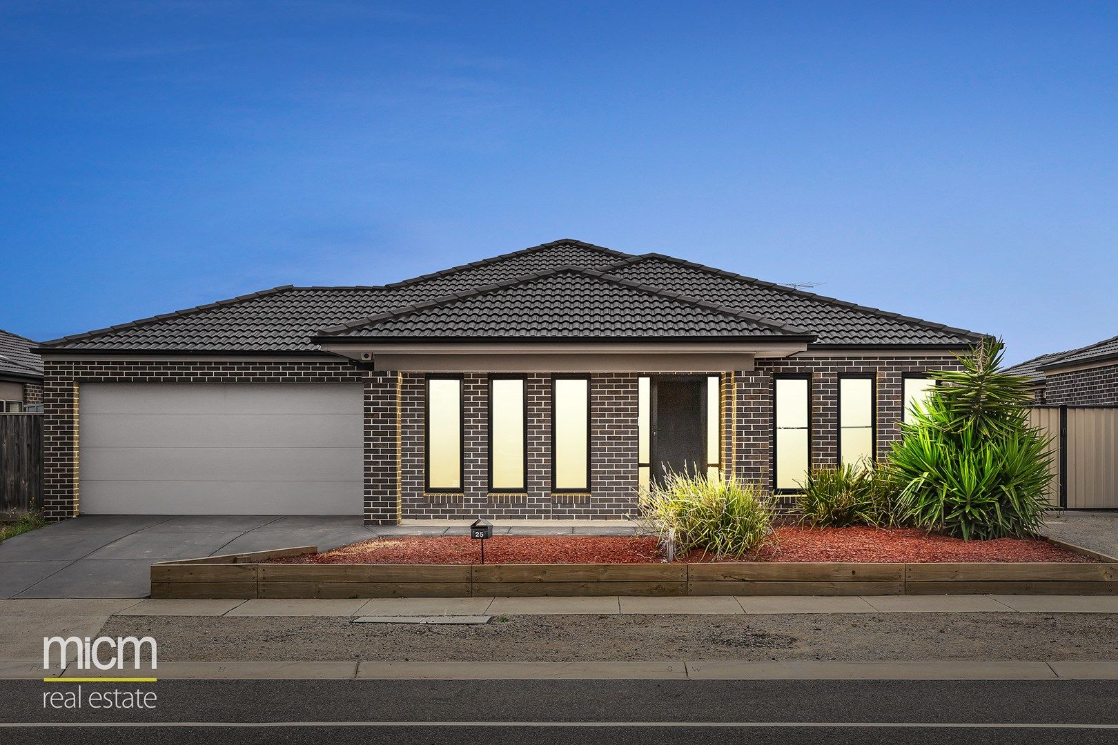 25 Grassbird Drive, Point Cook VIC 3030, Image 0