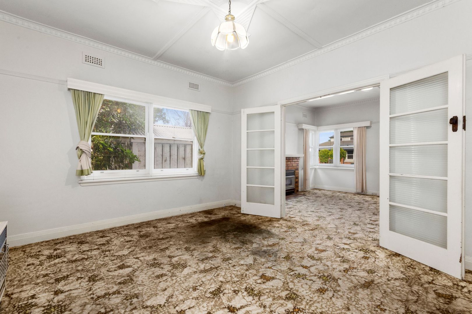 20 Herne Street, Manifold Heights VIC 3218, Image 1