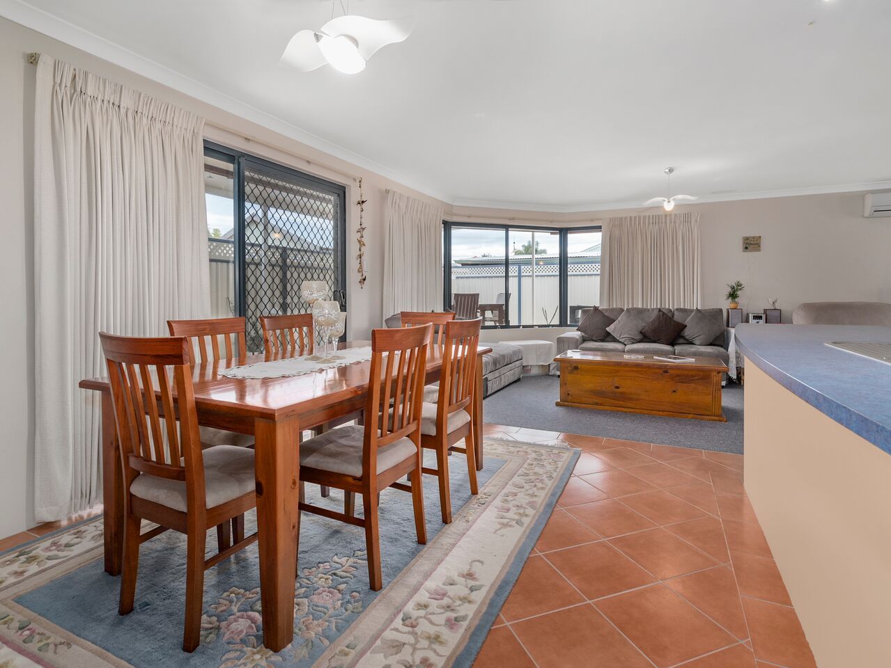 224A Seventh Street, Wonthella WA 6530, Image 2