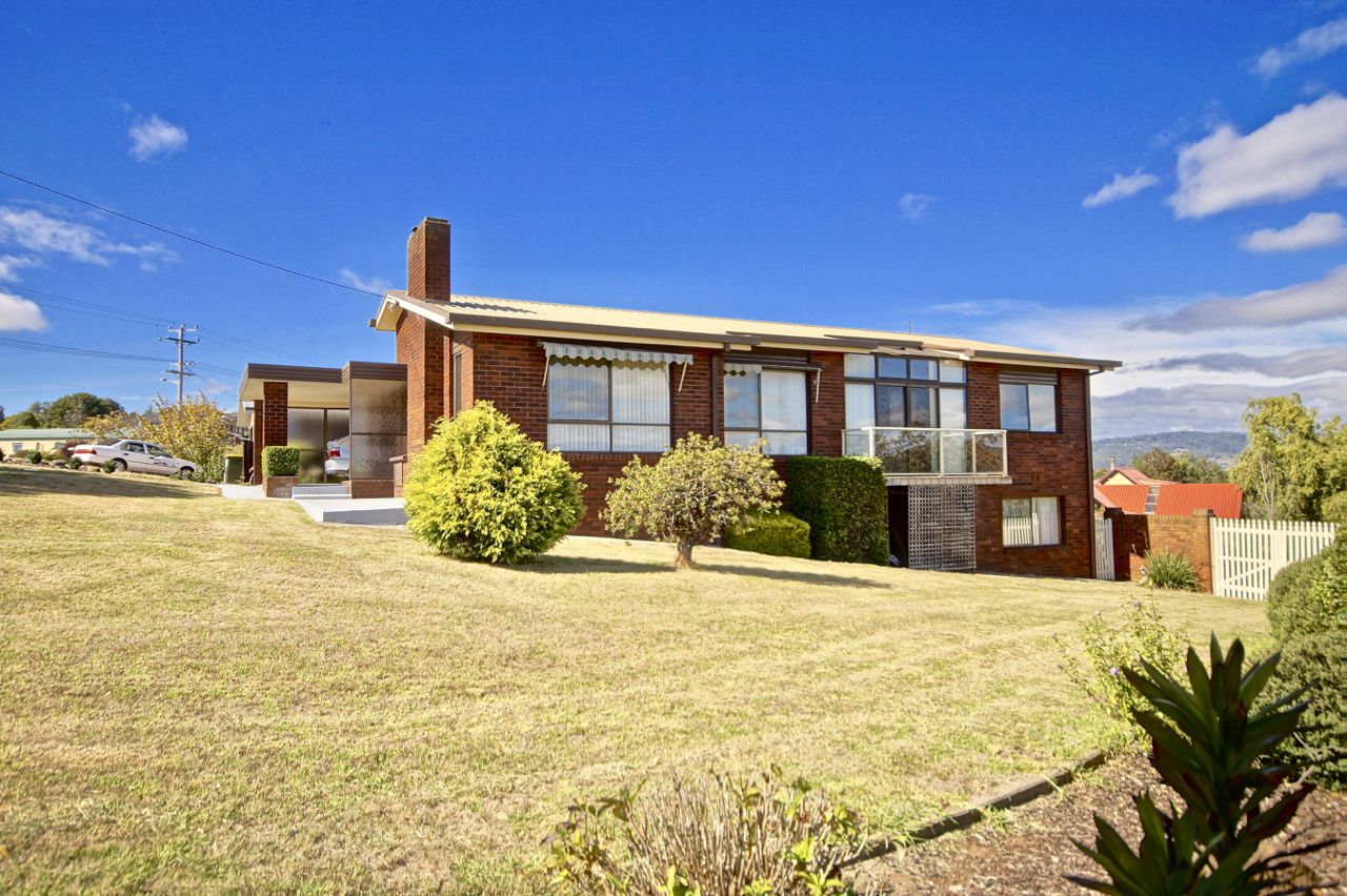 20 Highfield Road, Ambleside TAS 7310, Image 1