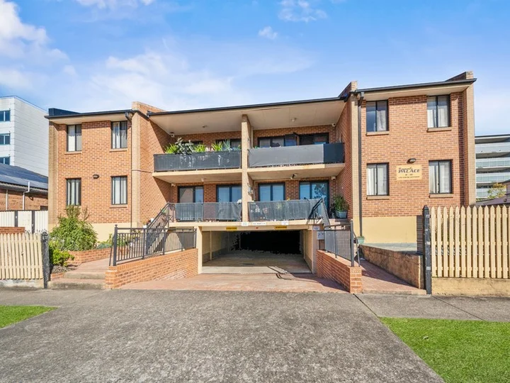 10/8-10 Victoria Street, Granville NSW 2142