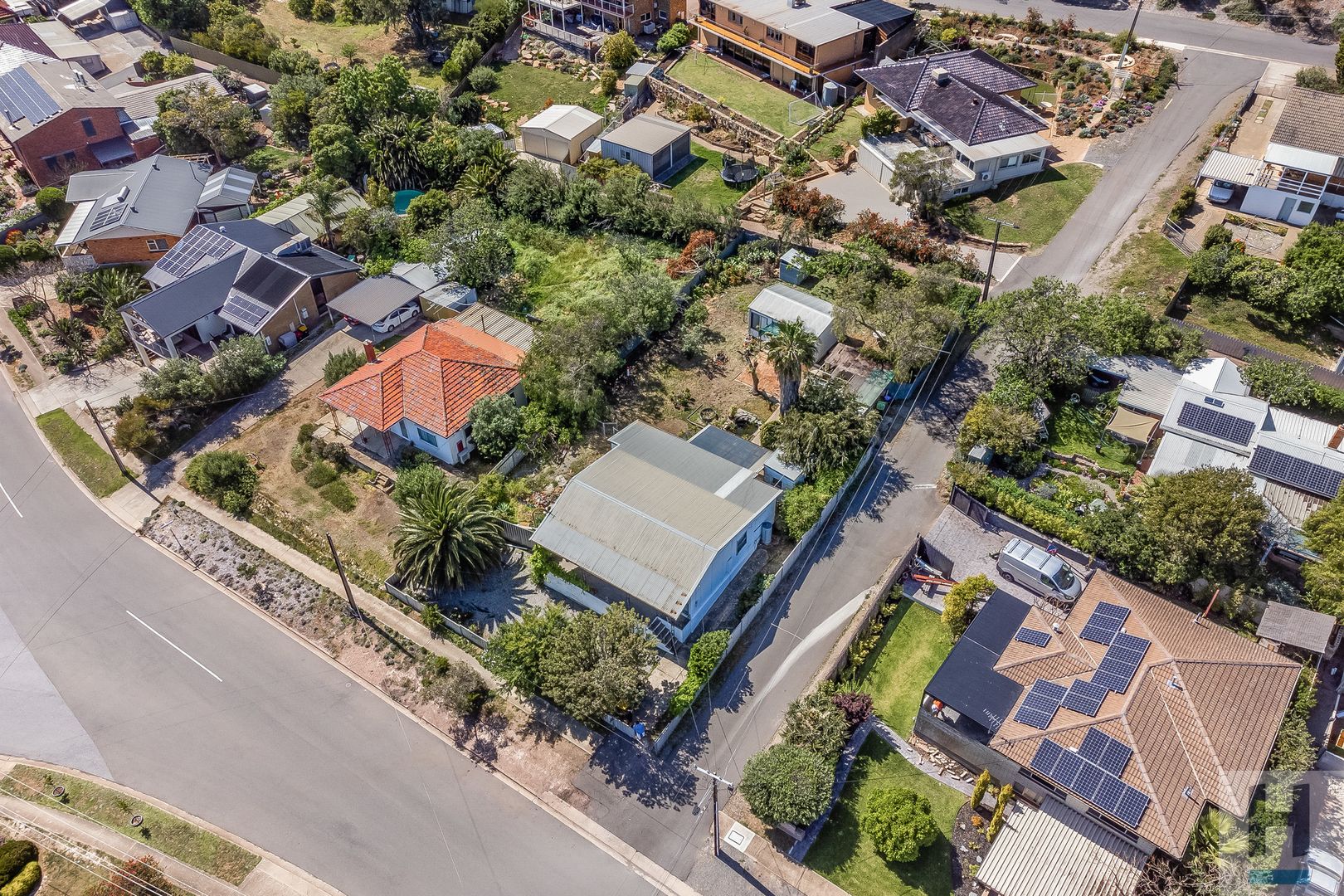 22 Dudley Crescent, Marino SA 5049, Image 2