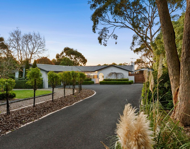 6 Blake Court, Mount Eliza VIC 3930