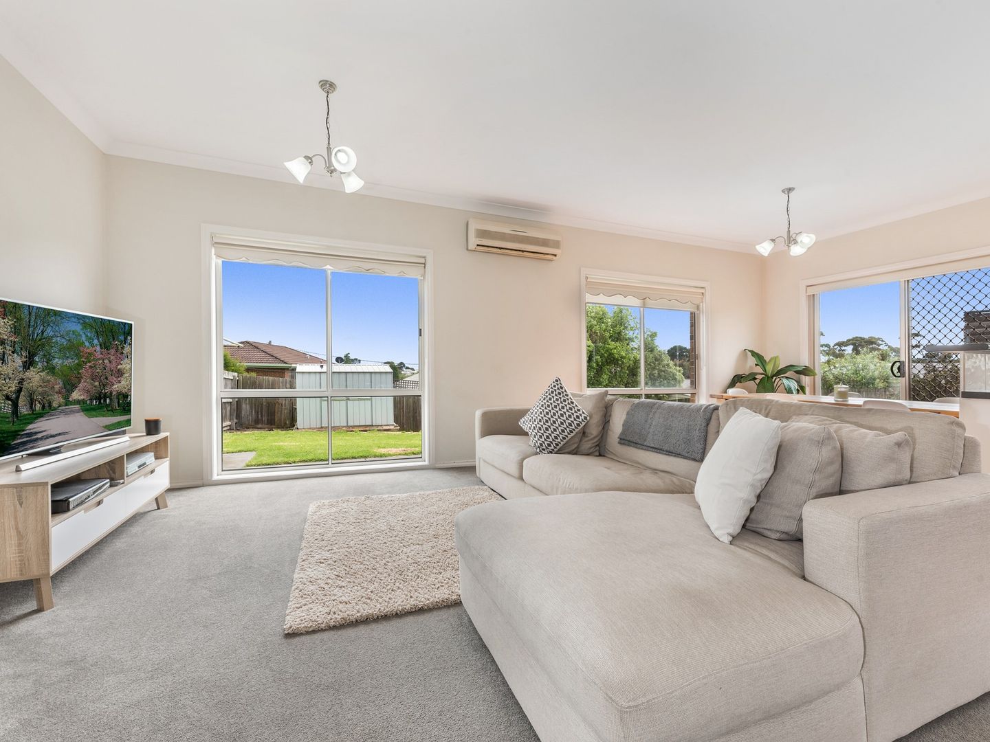 5 Parkway Place, Clifton Springs VIC 3222, Image 2
