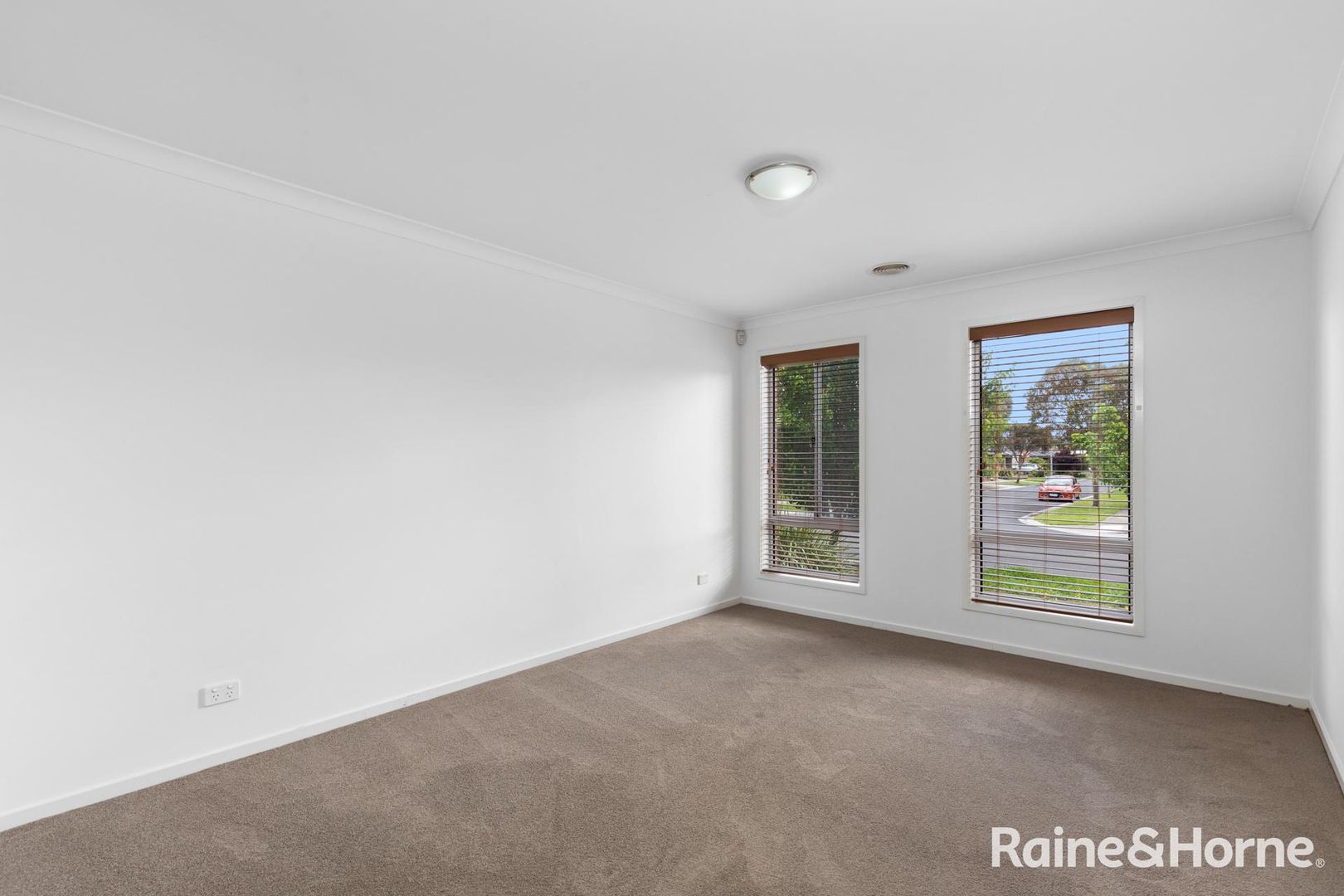 Sold 22 Maddock Street, Point Cook VIC 3030 on 08 Nov 2022 2018175171 Domain