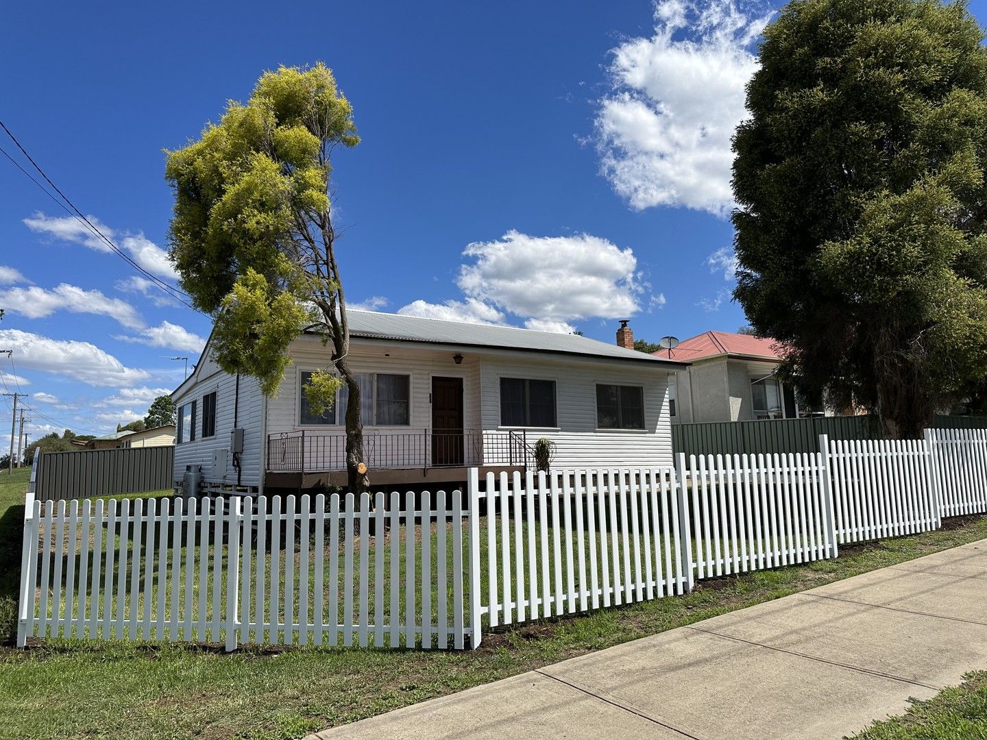 3 bedrooms House in 143 Brae St INVERELL NSW, 2360